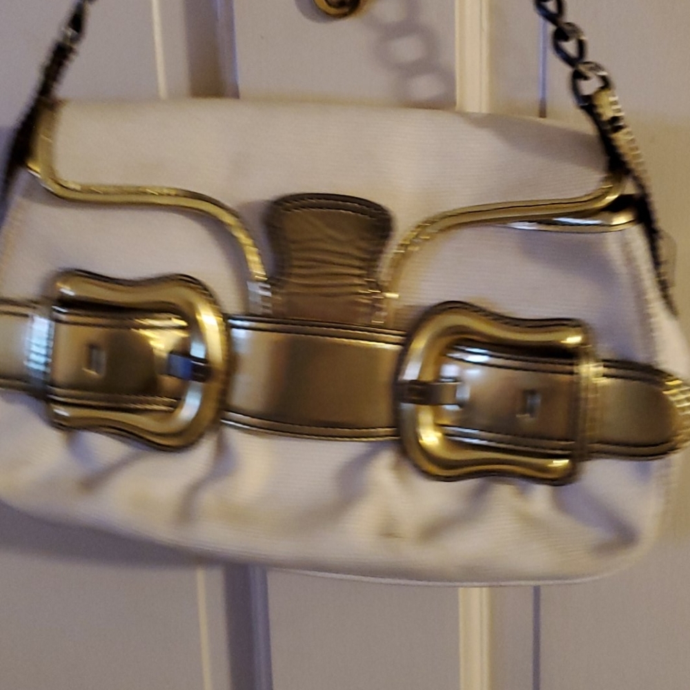 Authentic Fendi Bi Bis Gold creme - Picture 9 of 10